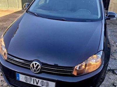 Usado VW Golf VI 105 HP (77 kW) 2010 Citadino