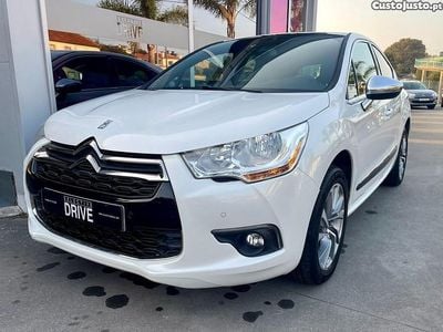 Branco Usado 2014 DS Automobiles DS4 So Chic Citadino | € 8.900