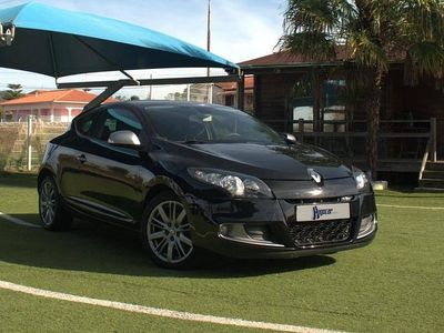 Usado Renault Mégane III 110 HP (80 kW) 2012 Preto Coupé