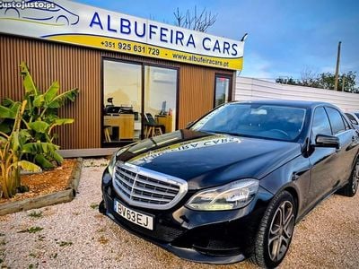 Preto Usado 2014 Mercedes E200 Avantgarde Sedan | € 17.900