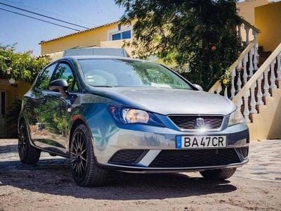 Cinza Usado 2012 Seat Ibiza Reference | € 11.500 (Caro)