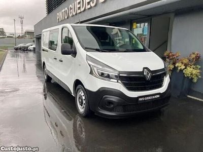 Branco Usado 2020 Renault Trafic Monovolume | € 26.900