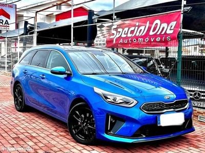 Usado Kia Ceed Sportswagon 141 HP (103 kW) 2021 Azul Carrinha