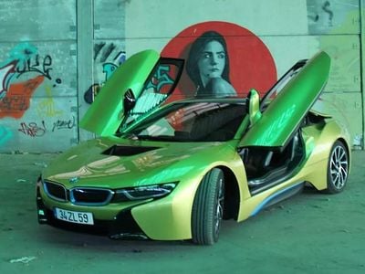 Usado BMW i8 374 HP (275 kW) 2016 Amarelo Coupé