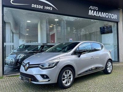Cinza Usado 2017 Renault Clio IV LIMITED | € 11.900 (Bom preço)