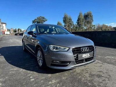 Usado Audi A3 Attraction 110 HP (80 kW) 2013