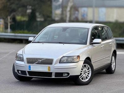 Cinzento Usado 2006 Volvo V50 Carrinha | € 3.450 (Bom preço)