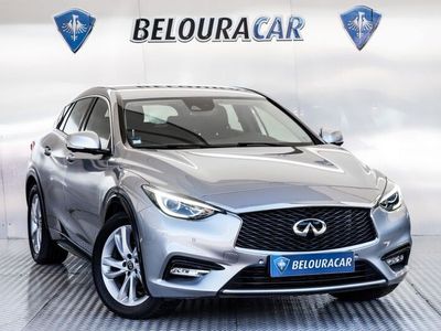 Infiniti Q30