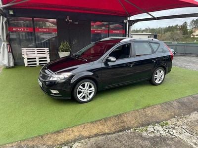 Usado Kia Ceed 116 HP (85 kW) 2010 Preto Citadino