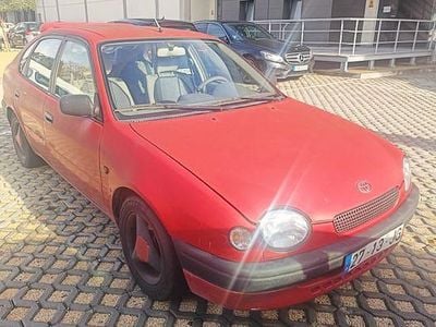 Usado 1997 Toyota Corolla Sedan | € 2.300