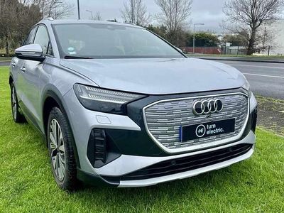Usado Audi Q4 e-tron 150 kW (204 HP) 2022 Cinzento SUV