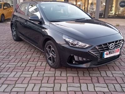 Usado Hyundai i30 Style 120 HP (88 kW) 2021 Cinza