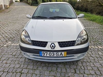 Renault Clio II