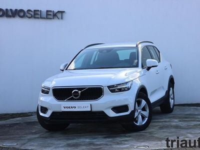 Usado Volvo XC40 Momentum 129 HP (94 kW) 2021 Prata glaciar  729 SUV