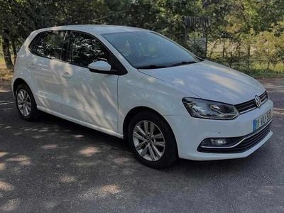 Branco Usado 2015 VW Polo LOUNGE Citadino | € 8.500 (Bom preço)