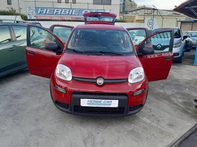 Usado Fiat Panda Sport 70 HP (51 kW) 2024 Vermelho Citadino