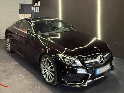 Preto Usado 2016 Mercedes C220 | € 30.750
