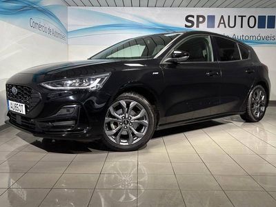 Preto Usado 2022 Ford Focus ST-Line | € 18.890 (Preço justo)