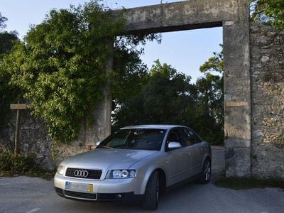Usado 2001 Audi A4 Sedan | € 6.500 (Preço elevado)