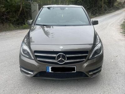 Mercedes B180