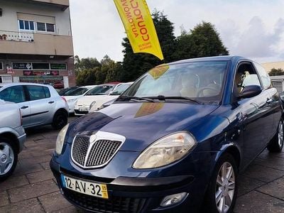 Azul Usado 2005 Lancia Ypsilon Citadino | € 2.899