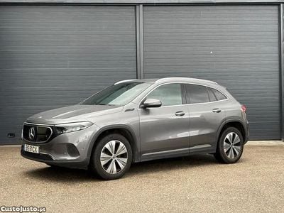 Branco Usado 2021 Mercedes EQA250 Progressive SUV | € 31.500 (Preço elevado)