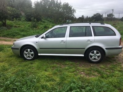 usado Skoda Octavia Break 1.9 TDI 110CV . Excelente estado.