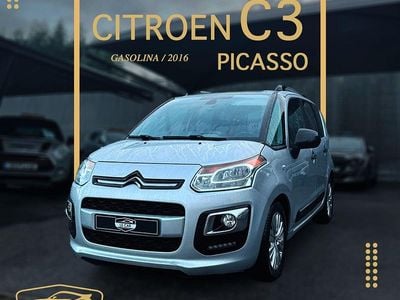 Cinza Usado 2016 Citroën C3 Seduction Monovolume | € 10.900