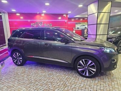 Usado Peugeot 5008 GT-line 120 HP (88 kW) 2018 Cinza Monovolume