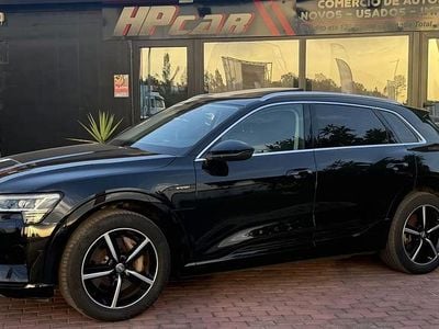 Usado Audi e-tron Advanced 230 kW (313 HP) 2019 Preto SUV