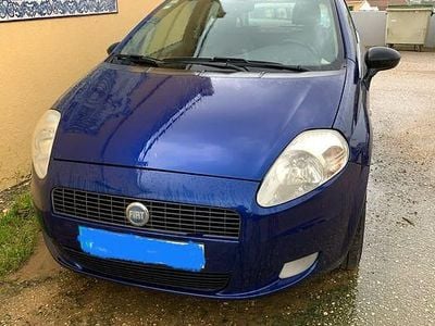Usado 2006 Fiat Punto Citadino | € 2.250 (Bom preço)
