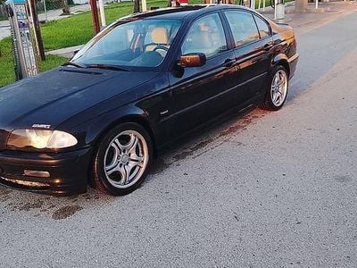 Usado 2000 BMW 320 Sedan | € 2.400 (Super Preço)