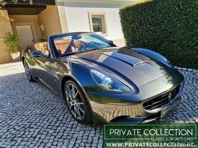 Outra Usado 2009 Ferrari California | € 119.900