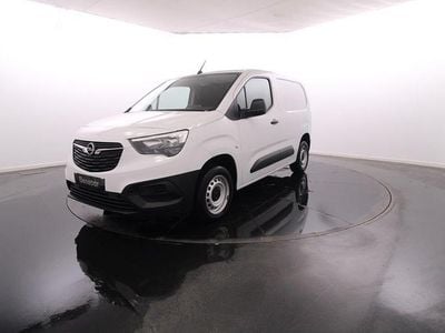 Usado Opel Combo 100 HP (73 kW) 2023 Branco Monovolume