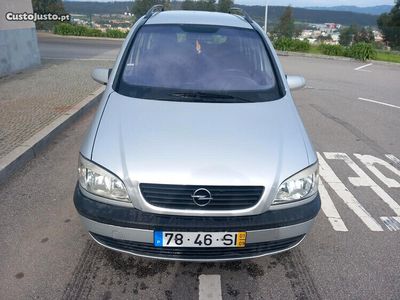 usado Opel Zafira 2000dti