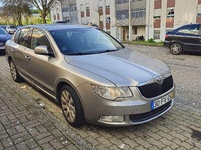 Usado Skoda Superb 170 HP (125 kW) 2008 Sedan