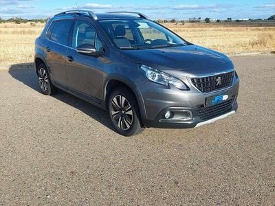 Usado Peugeot 2008 Allure 83 HP (61 kW) 2019 Cinza SUV