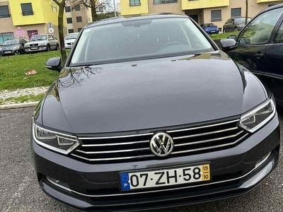 Usado 2019 VW Passat Sedan | € 17.000 (Preço elevado)