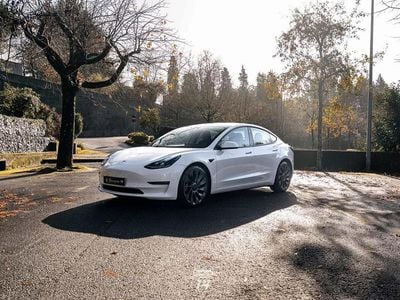 Branco Usado 2022 Tesla Model 3 Performance Sedan | € 32.990 (Preço elevado)