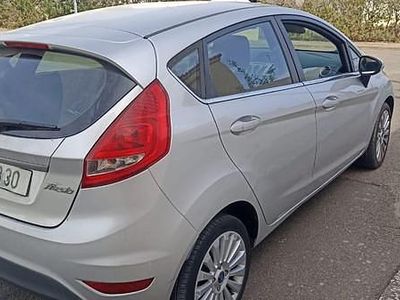 Cinza Usado 2008 Ford Fiesta Sedan | € 4.990 (Caro)