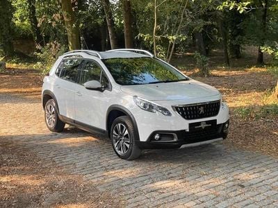 Usado Peugeot 2008 Allure 110 HP (80 kW) 2018 Branco SUV