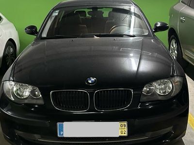 usado BMW 118 d Preto 4 portas