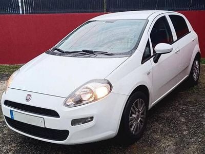 Usado Fiat Punto Easy 95 HP (69 kW) 2018 Branco Citadino