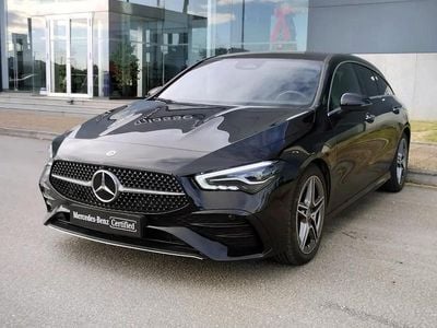 Usado Mercedes CLA180 Premium 116 HP (85 kW) 2023 Preto cosmos Sedan