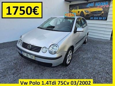 Usado VW Polo 75 HP (55 kW) 2002 Cinzento