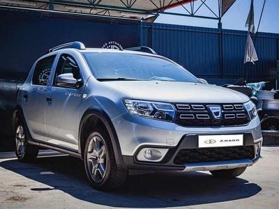Cinzento Usado 2019 Dacia Sandero Stepway Citadino | € 15.500 (Caro)