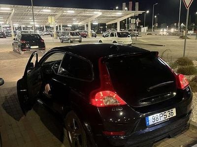 Usado 2011 Volvo C30 R-Design Citadino | € 6.000 (Preço justo)