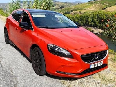 Usado Volvo V40 Business Edition 190 HP (139 kW) 2014 Sedan