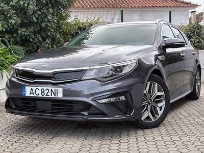 Cinza Usado 2020 Kia Optima Carrinha | € 18.900