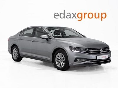 Usado VW Passat Business 120 HP (88 kW) 2020 Cinza Sedan